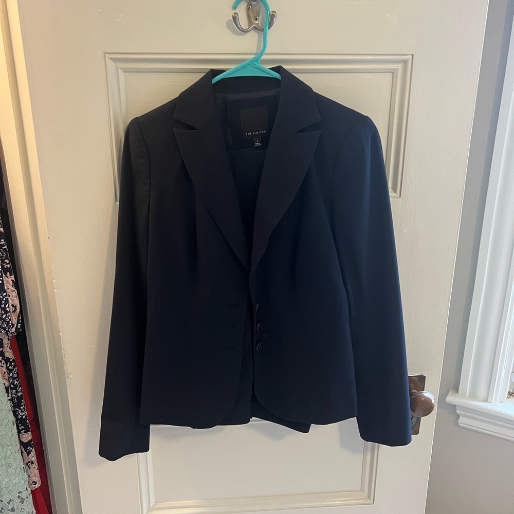 The Limited size two wide leg suit pants and jacket set. Navy blue